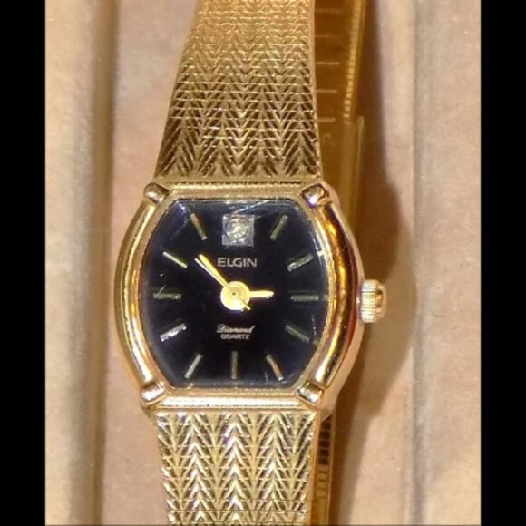 Vintage Elgin Diamond Quartz Dainty Lady's Watch Japan, Original Case EK230-007 - Picture 5 of 10